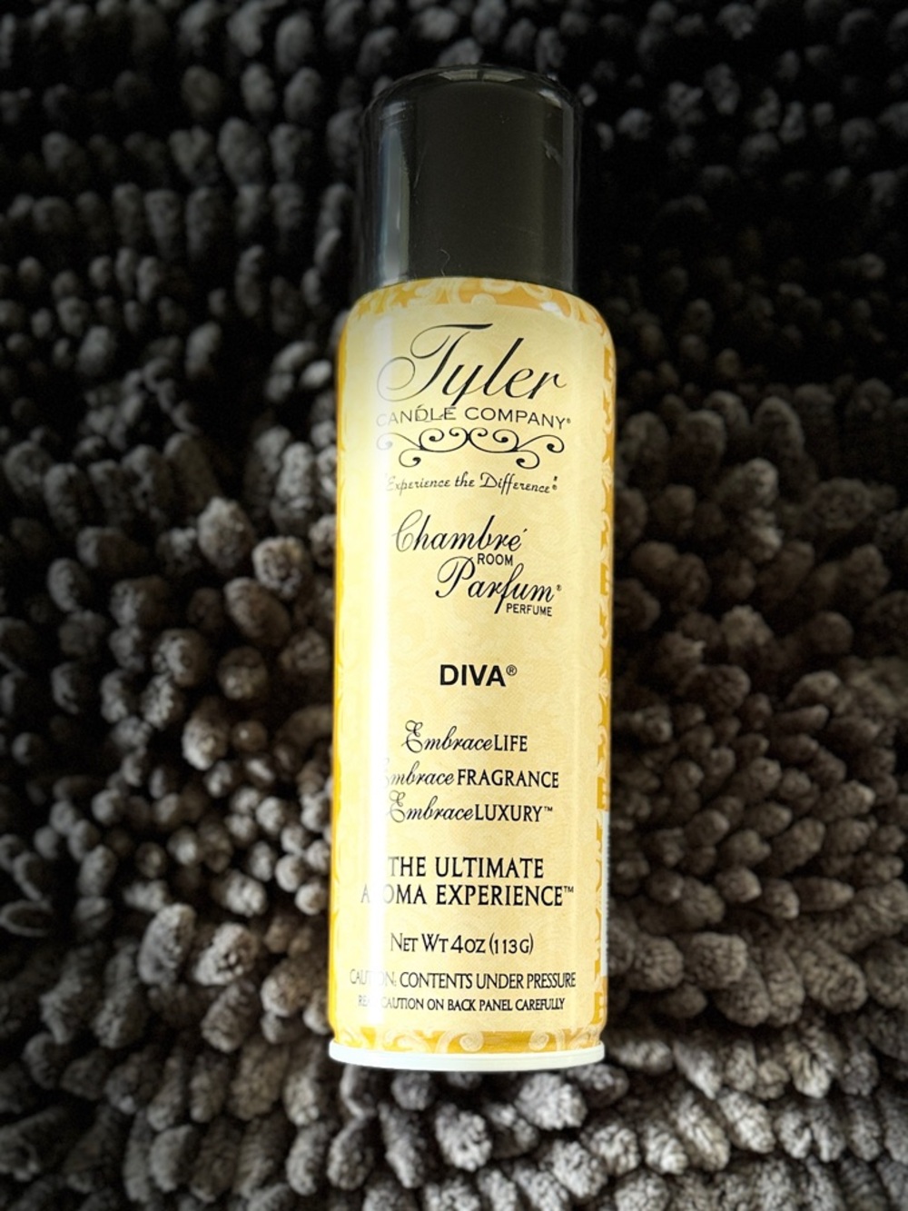 Tyler Candle Company Diva Room Spray, 2 candles & Hand Lotion Set. - Picture 3 of 5